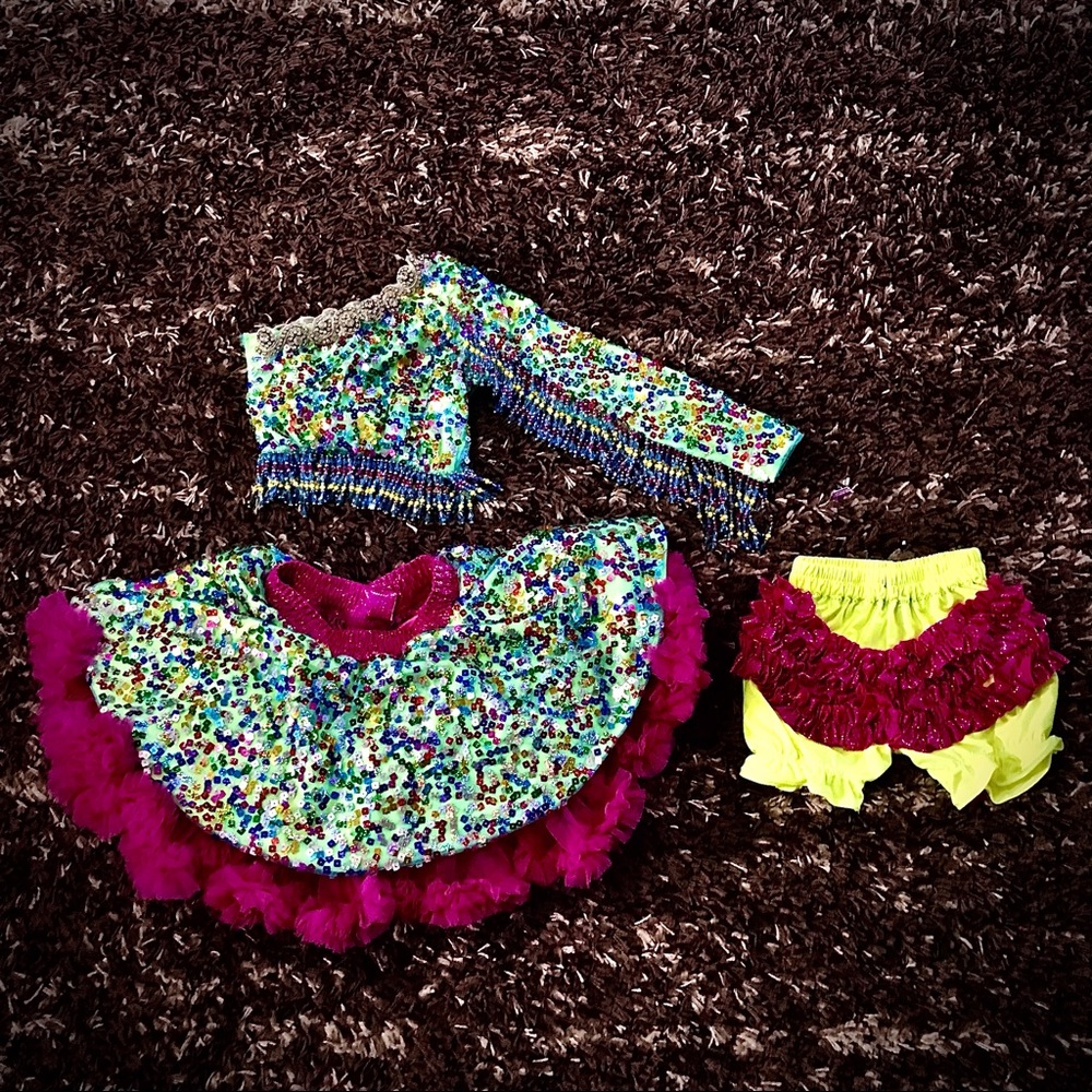 Pageant outfit